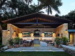 Etienne koenig the south african firm leveco architects designed an overhead with a ceiling made from isopine, which is a composite polystyrene material that functions well outside, provided it doesn't get direct. Patio Things Janus Et Cies Mood Dining And Lounge Collection Outdoor Entertaining Ideas 0003 High End Outdoor Kitchen Florida