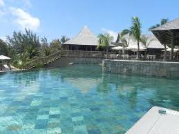 Piscine A Debordement Picture Of Zilwa Attitude Calodyne Tripadvisor