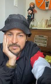 If I were your husband what will you call me 😻 #tylerhynes #hallmark