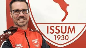 Kleve: Thorsten Fronhoffs übernimmt beim SV Issum