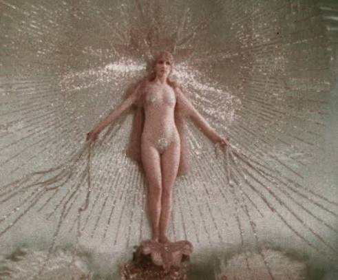 Glorifying the American Girl (Millard Webb, 1929). The film was produced by  Florenz Ziegfeld & featured many Ziegfeld Follies performers. Several  sequences were filmed using early Technicolor. (10 s