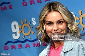 Kim Packard's Instagram, Twitter & Facebook