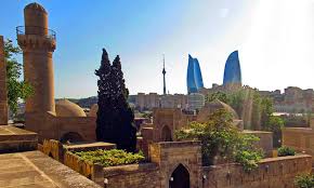 / b ɑː ˈ k uː, ˈ b ɑː k uː /, uk: Baku Vostochnyj Harakter Zapadnye Tendencii Join Up