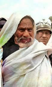 A Turkish friend Omar Mukhtar Following the Italian invasion of Libya in  1911, he volunteered to join the resistance movement led by Ottoman  officers and the Sanusi sheikh Ahmed al-Sharif. During this