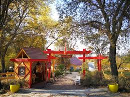 Hours may change under current circumstances Sivananda Yoga Farm Grass Valley California Yoga Retreat Center Reviews Programs 2021