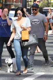 Clique Na Imagem Para Fechar A Janela Demi Lovato Style Demi Lovato Wilmer Valderrama Demi Lovato