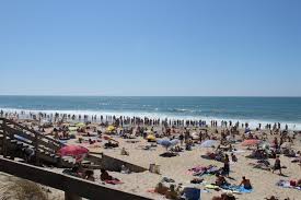 Browse our selection of seaside properties. Plage Surveillee De Lacanau La Centrale A Lacanau Ocean Equipements De Loisirs Gironde Tourisme