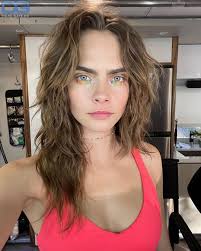 Cara Delevingne nackt, Nacktbilder, Playboy, Nacktfotos, Fakes, Oben Ohne