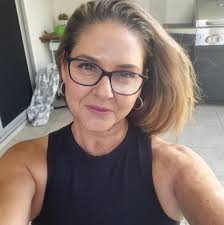 Alana Dowd's Instagram, Twitter & Facebook