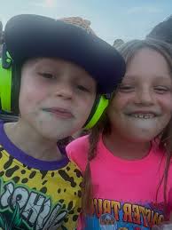 Love our little family 🫶🏻 @m_olinger