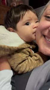 My baby niece loves me… 😍😍😍😍 I love her forever!!!!