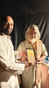 "An evening soaked in the wisdom of Kabir! ✨ Attended Swarotsav 2025 in  Ahmedabad and witnessed the mesmerizing performance of Padma Shri Shekhar  Sen—his 463rd Kabir performance and 1119th overall! ...