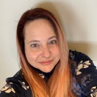 Nancy Caron's Instagram, Twitter & Facebook