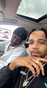 @RussellLaron's video Tweet