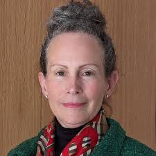 Stacey Hatch's Instagram, Twitter & Facebook