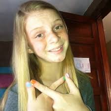 Cassie Echols's Instagram, Twitter & Facebook