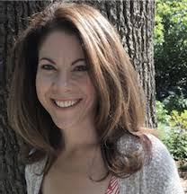 Heather Custer's Instagram, Twitter & Facebook