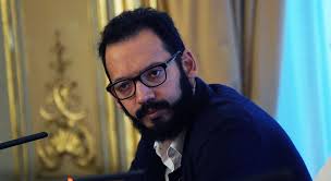 Rodrigo Blanco Calderón: «Hasta ahora no tuve la tentación de escribir una  novela total sobre el chavismo»