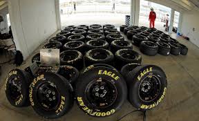 The pit crew services the car during a race by fueling, changing tires and fixing the car so it can. Nascar Moving To Single Lug Nut Wheel With Nextgen Car In 2021 Tobychristie Com