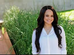 BA in Law 2020 Grad Lauren Easter Finds Passion for Law While ...
