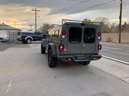 Finally, a camper solution perfect for the jeep gladiator. 2020 Jeep Gladiator With A Caravan Caravan Tops Mfg Facebook