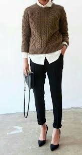 I Like To Layer Collared Shirts Under Cable Knit Sweaters Love This Look Work Fashion Fashion Work Outfit