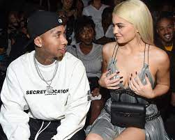 The Kylie Jenner and Tyga sex tape circulating the internet is NOT them -  its someone with similar hair | The Sun