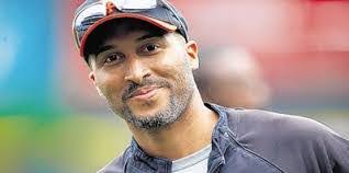 Marcus Thames's Instagram, Twitter & Facebook