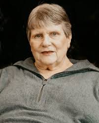 Sandra Nell's Instagram, Twitter & Facebook