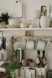 Shabby Le Voyage Dans Le Passe Jeux Tu Encadres Deco Shabby En 2020 Decoration Cuisine Cuisines Deco Deco