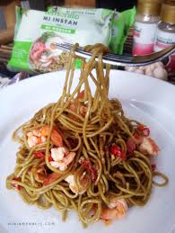 Angkat dan taruh diatas piring, taburkan atasnya dengan bawang goreng. Resep Mie Goreng Lemonilo Udang Sambal Matah Nininmenulis