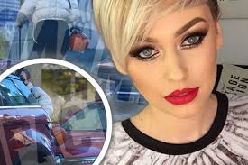 Adeverinta este valabila pe termen nedefinit, nu expira. Exclusiv Cum A ApÄƒrut Pe StradÄƒ Misha Fosta NevastÄƒ A Lui Connect R