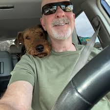 this is what happens when you leave Moira to work the front desk  📺:Schitt's Creek #CatherineOHara