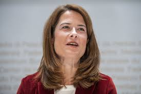 Petra gössi wird die leitung der fdp in absprache mit der partei «bis spätestens ende jahr» abgeben, wie sie in einem video ankündigt. Petra Gossi Hat Einen Neuen Mann An Ihrer Seite Telebasel