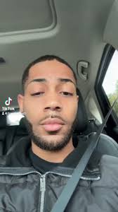 @2RawTooReal's video Tweet