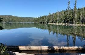 Doris Lake and Blow Lake via Six Lakes Trail, Oregon