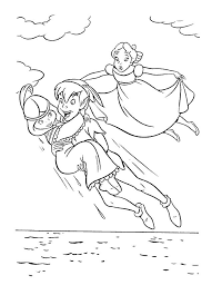Coloriage peter pan à imprimer dessin de peter pan à colorier peter pan est un long métrage d'animation pour enfants que l'on pourrait décrire comme un classique des studios de disney. Coloriage Peter Pan Vole Dessin Gratuit A Imprimer