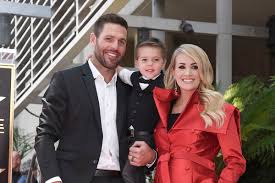 Mike spent almost two decades playing professional hockey for the ottawa senators and the nashville predators. Carrie Underwood S New Holiday Album Is A Gift Chicago Sun Times