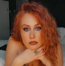 Only a few more days!! Be sure to come see me and my girls at the new  freedom bar at 901 E main!! First timer here 😁