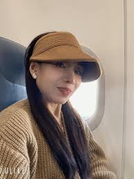 61-year-old woman from Dasmarinas Cavite shares her age