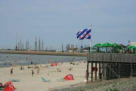 Maybe you would like to learn more about one of these? Strand Harlingen Friesland Nl
