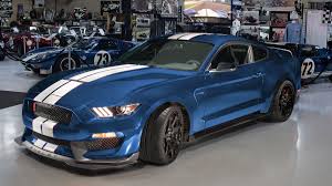 Win This Collectible 2019 Ford Mustang Shelby Gt350r From The Shelby American Collection Stangbangers Ford Mustang Shelby Gt350r Ford Mustang Shelby