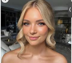 Who can do my makeup for graduation in Lakeland