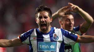 50 resmi maça çıktı, porto ile lig şampiyonluğu yaşadı wikimedia commons'ta joão moutinho ile ilgili ortam dosyaları bulunmaktadır. Queremos O Joao Moutinho De Volta Ao F C Porto Home Facebook