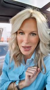 When I travel, I keep my makeup routine simple and stick to just the  essentials. My go-to are the Hourglass Concealer, NARS Powder Bronzer, ILIA  Skin Tint Serum, Urban Decay Face Bond Blush, Tarte ...