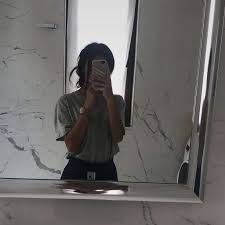 Black And White Mirror Selfie Captions The Best Way For Selfi Mirror Meems Omgpage Cute Mulove Goals In 2020 Mirror Selfie Poses Selfie Poses Mirror Selfie