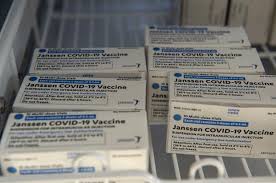 ¿se sabe sobre su efectividad? Coronavirus Johnson Johnson Por Que Se Detuvieron Las Inoculaciones Y Cual Es La Situacion De Esta Vacuna Pandemia De Covid 19 Estados Unidos Usa Europa Nndc Mundo Gestion