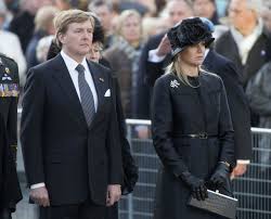 Op één daarvan willen ze vakantiehuis laten bouwen. King Willem Alexander And Queen Maxima Make First Official Appearance At Remembrance Day Ceremony Hello