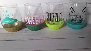 Peekaboo Wine Glass Glitter Wine Glass Wine Glass Designs Diy Wine Glasses Painted
