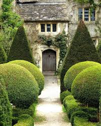 Nicholas Hayman On Instagram Great Structured Shapes With The Backdrop Of The Stone Building At Abbey H Country Garden Design Landscape Design Cottage Garden